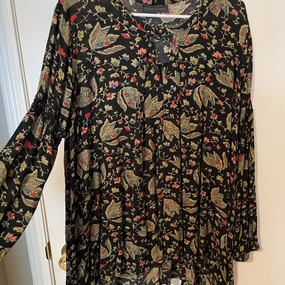 Gardeny flowy shirt